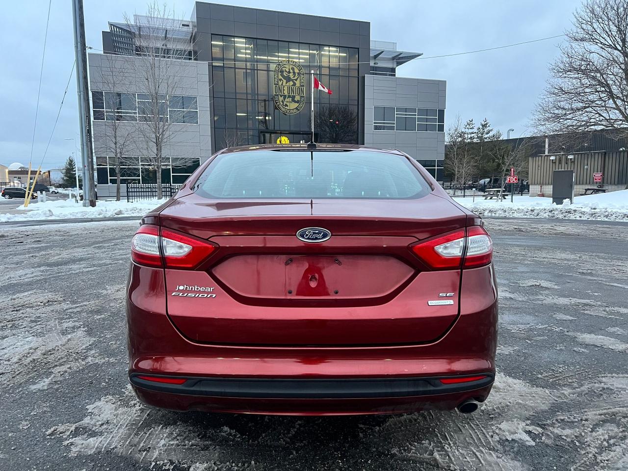 2014 Ford Fusion SE Photo