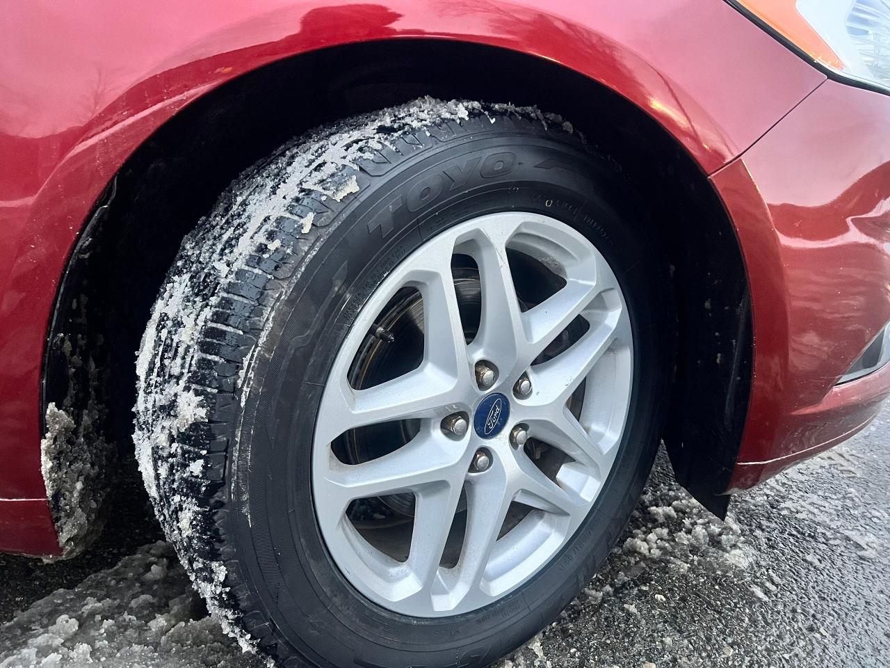 2014 Ford Fusion SE Photo