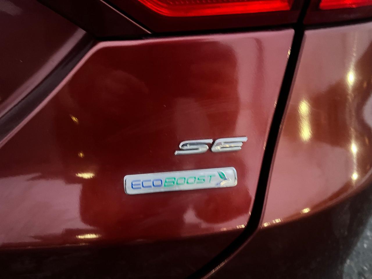 2014 Ford Fusion SE Photo