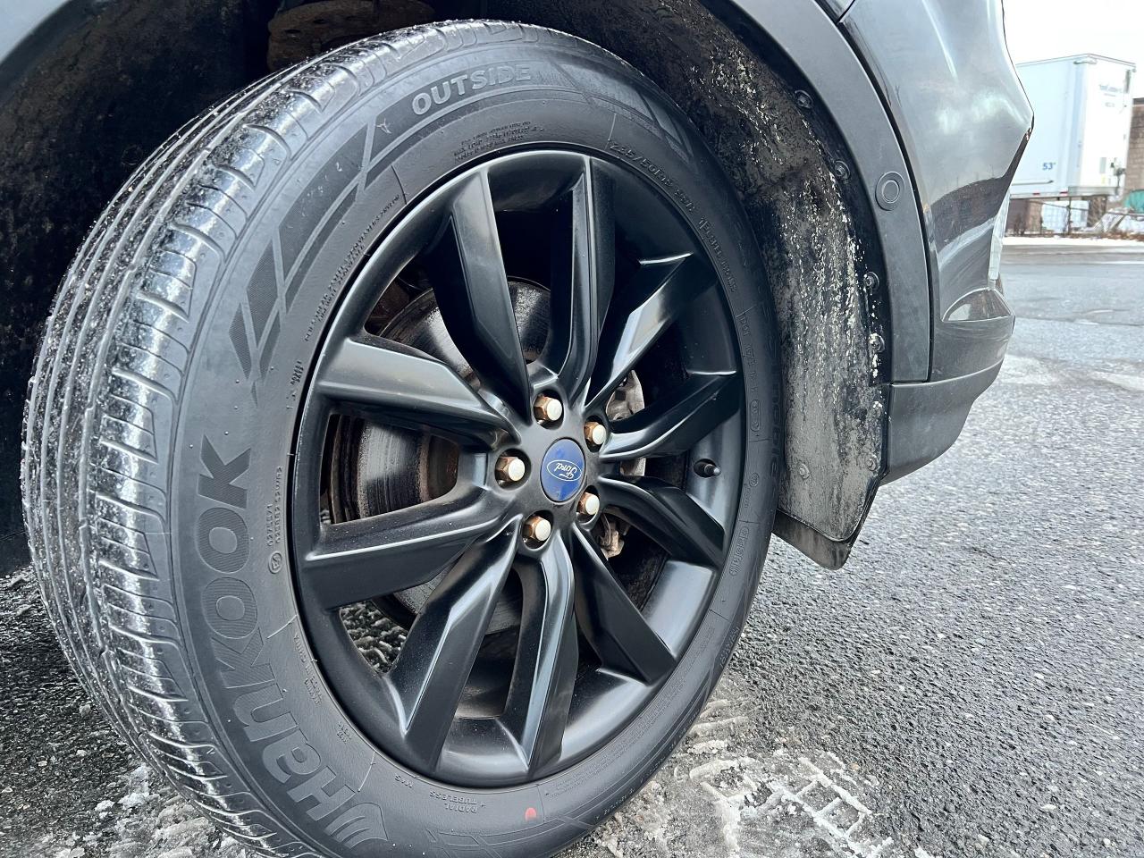 2018 Ford Escape Titanium Photo