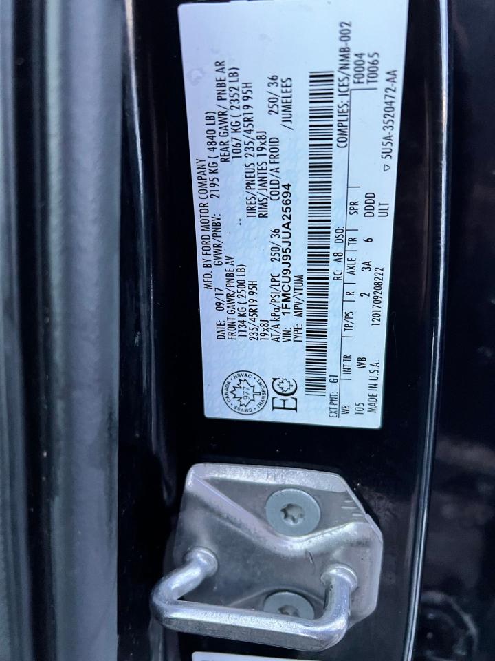 2018 Ford Escape Titanium Photo