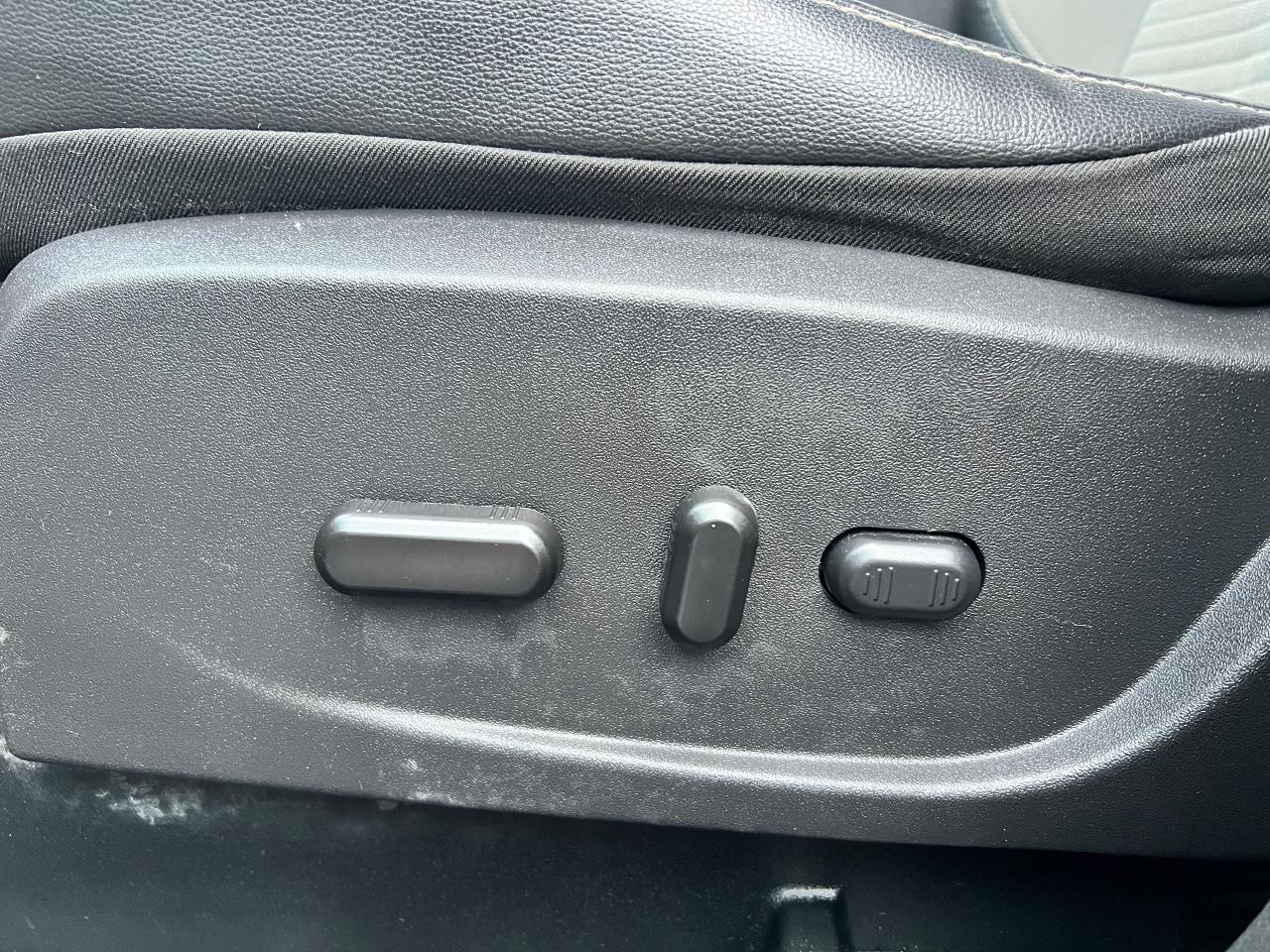 2018 Ford Escape Titanium Photo