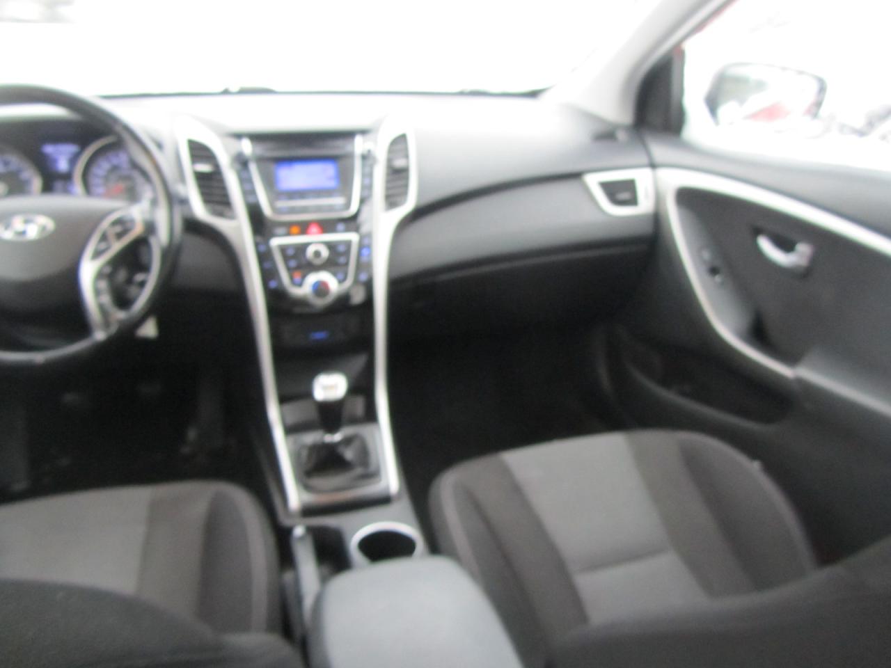 2013 Hyundai Elantra GT 5dr HB Man GLS *Ltd Avail* Photo