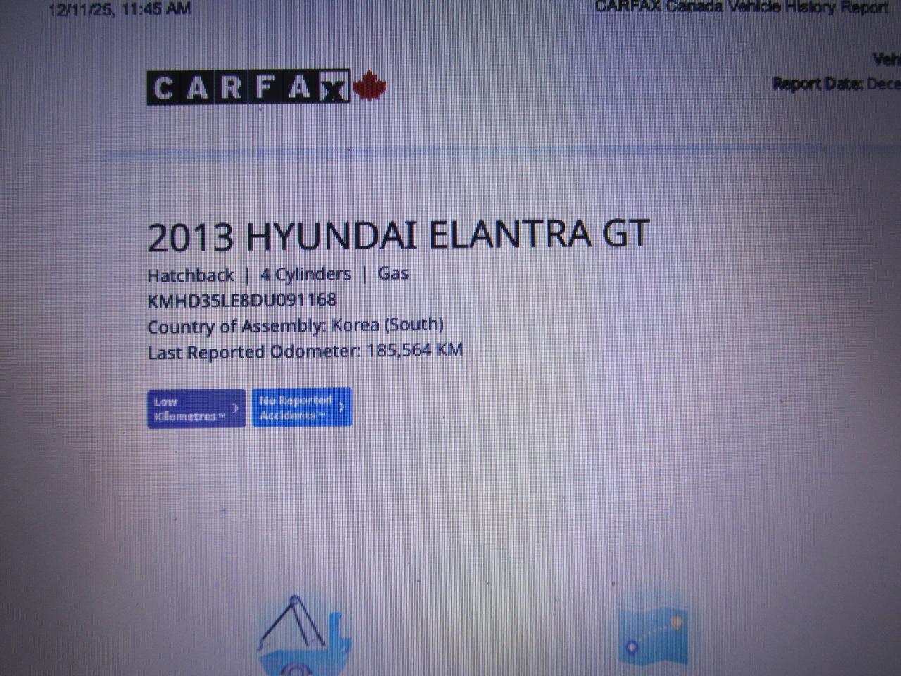 2013 Hyundai Elantra GT 5dr HB Man GLS *Ltd Avail* Photo
