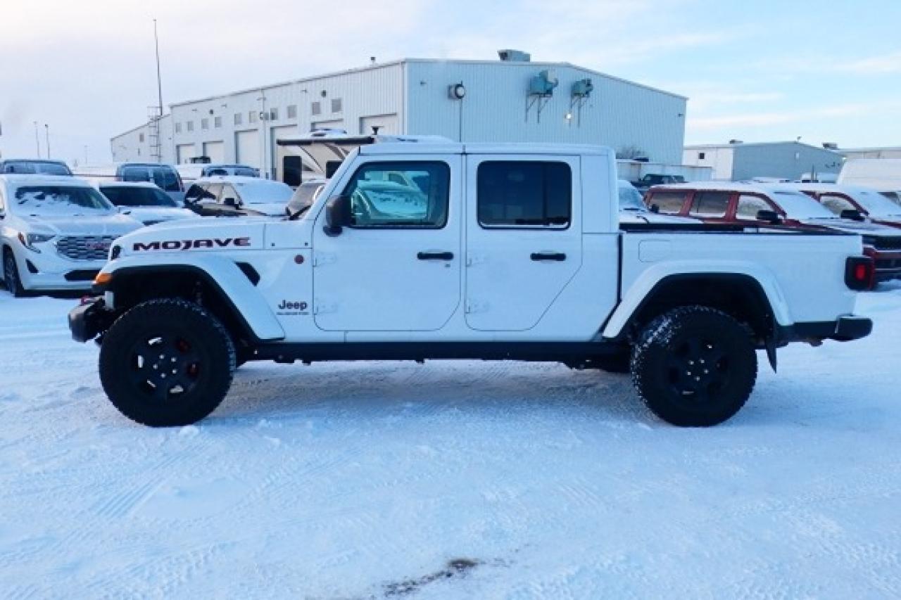 2023 Jeep Gladiator Mojave 4x4 w/Htd Leather, NAV, BUC - Photo #1