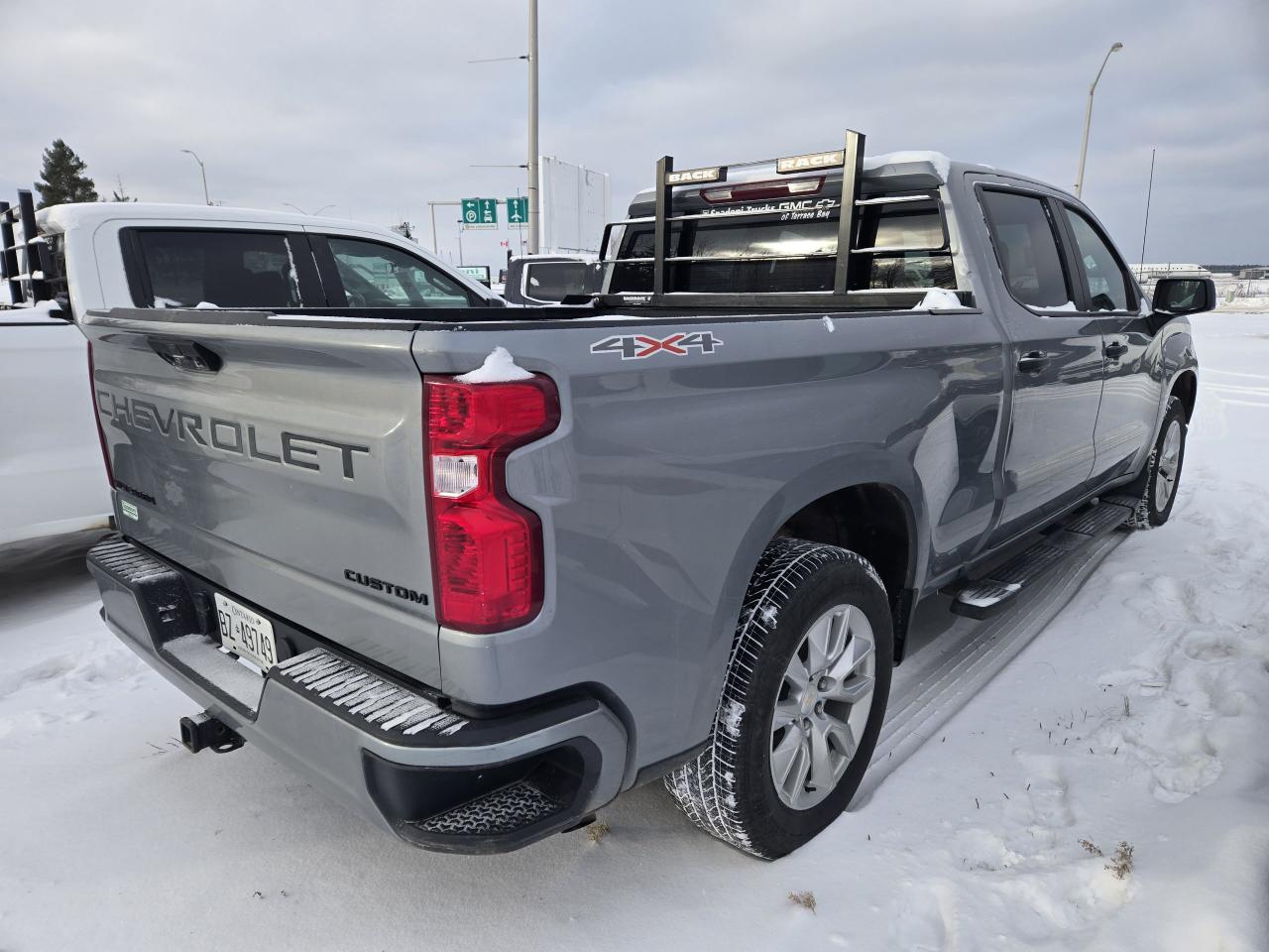 2024 Chevrolet Silverado 1500 Custom Photo3