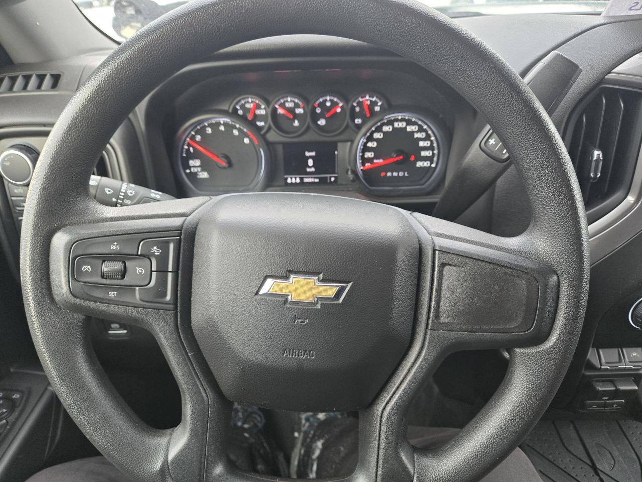 2024 Chevrolet Silverado 1500 Custom Photo