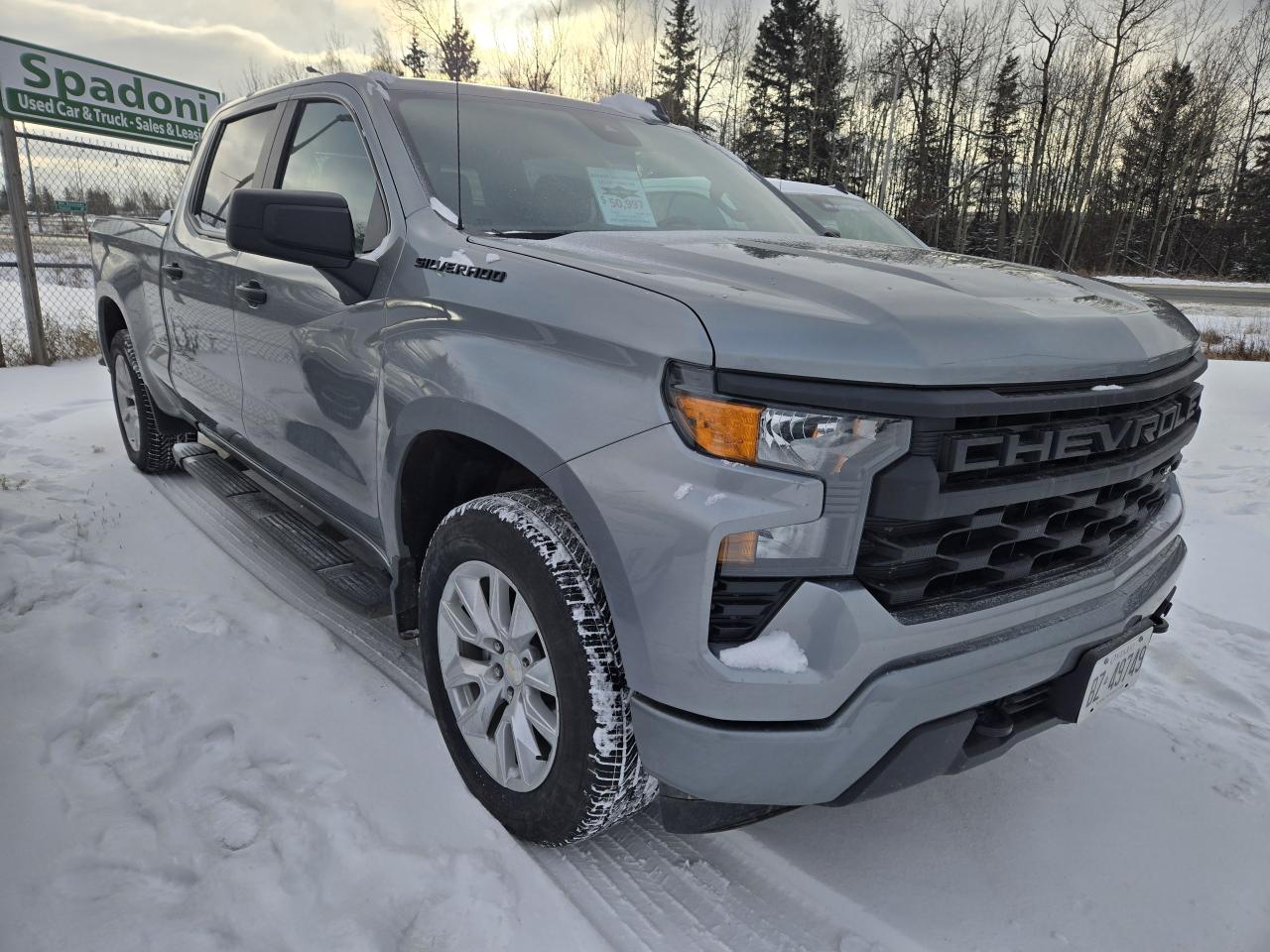 2024 Chevrolet Silverado 1500 Custom Photo2