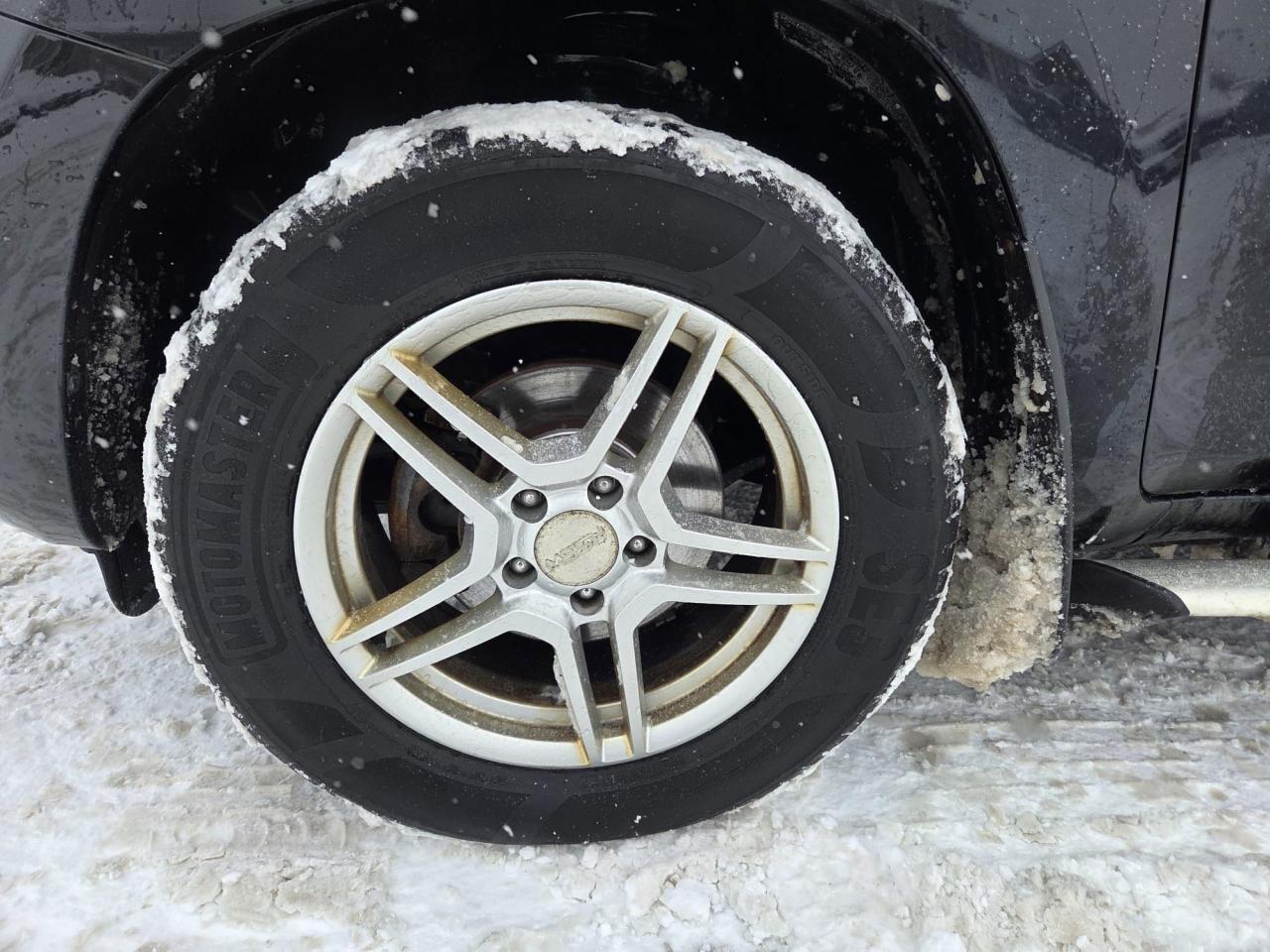 2006 Toyota RAV4 AWD, V6, ALLOYS, 190KMS, GREAT SHAPE, CERTIFIED Photo