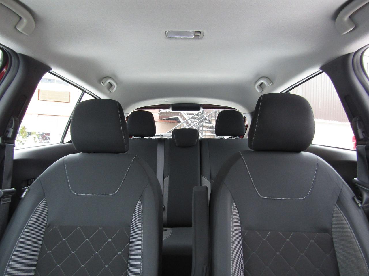 2020 Nissan Kicks SV Photo