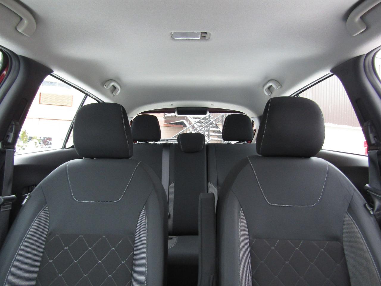 2020 Nissan Kicks SV Photo