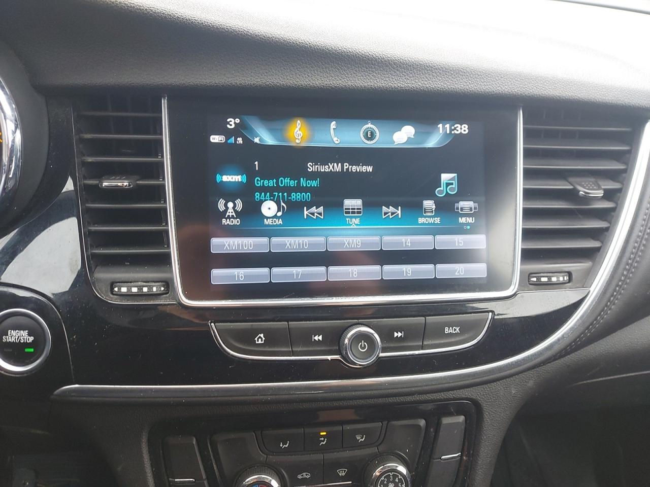 2020 Buick Encore Preferred Photo2