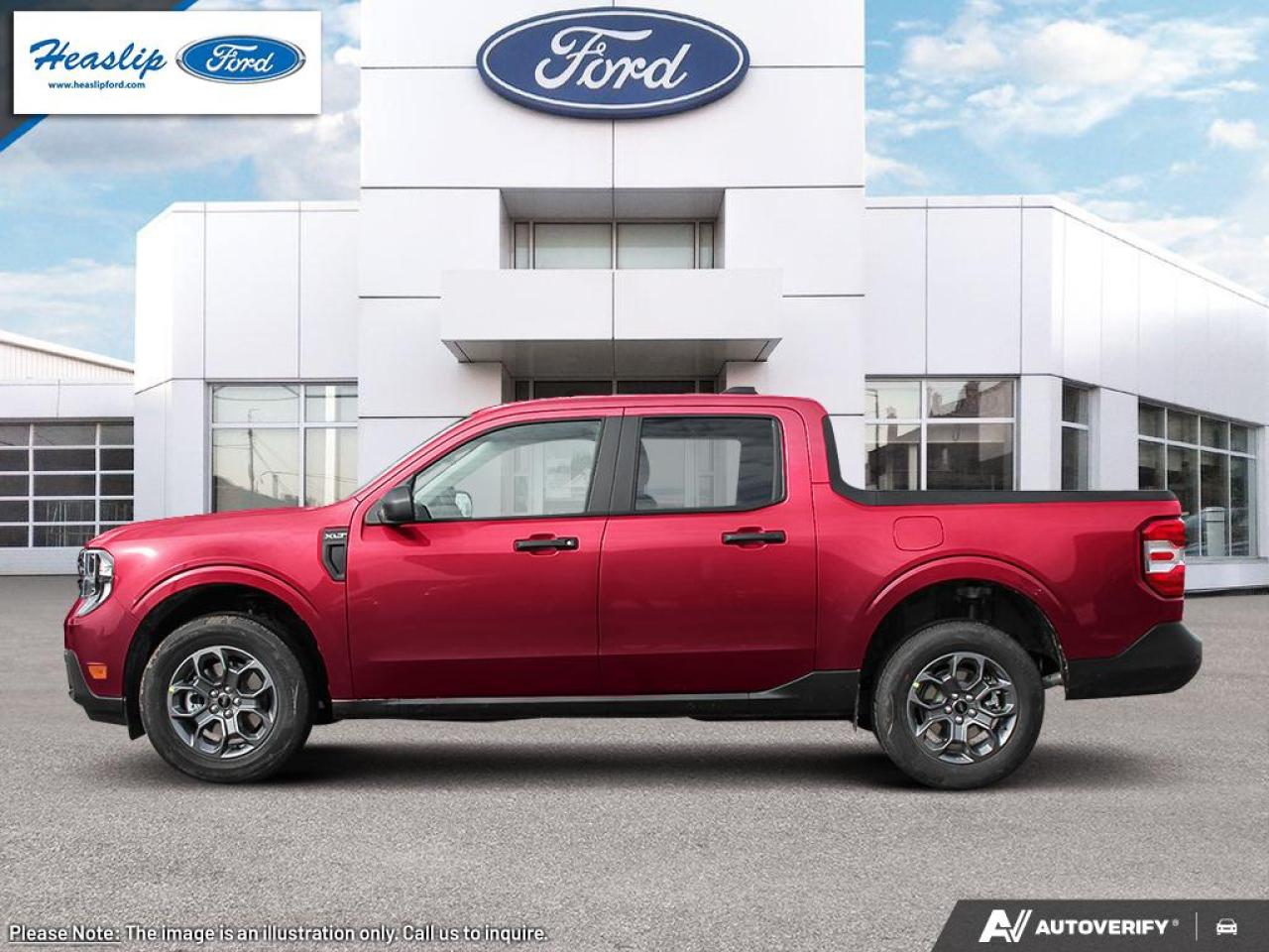 2025 Ford Maverick XLT Photo2