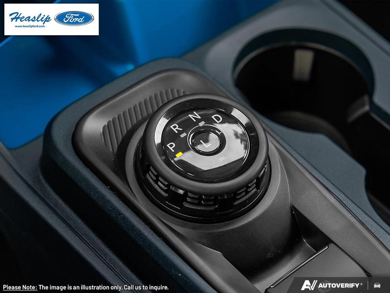 2025 Ford Maverick XLT Photo