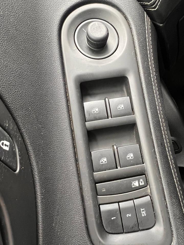 2014 Buick LaCrosse Leather Photo