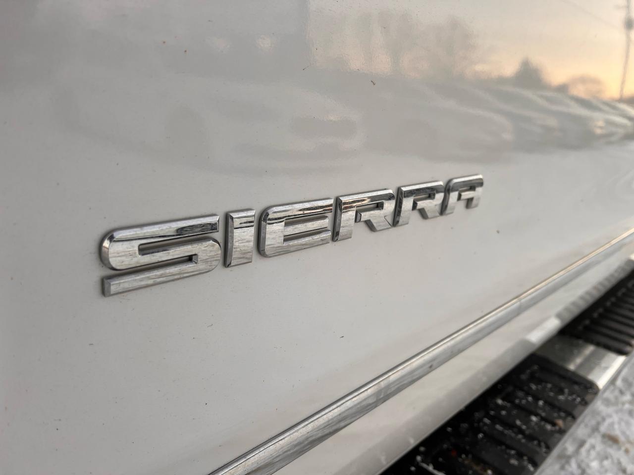 2017 GMC Sierra 1500 SLT *FULLY LOADED Photo