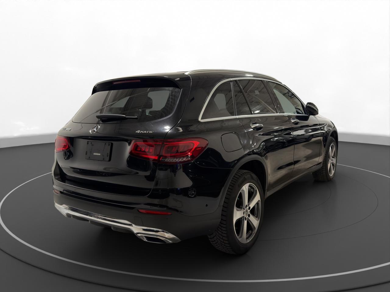 2022 Mercedes-Benz GLC 300 GLC 300 Photo