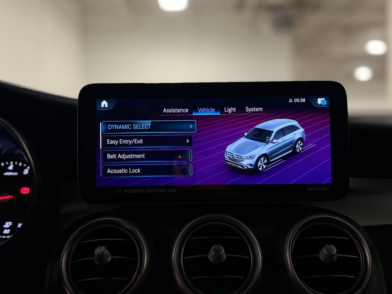 2022 Mercedes-Benz GLC 300 GLC 300 Photo