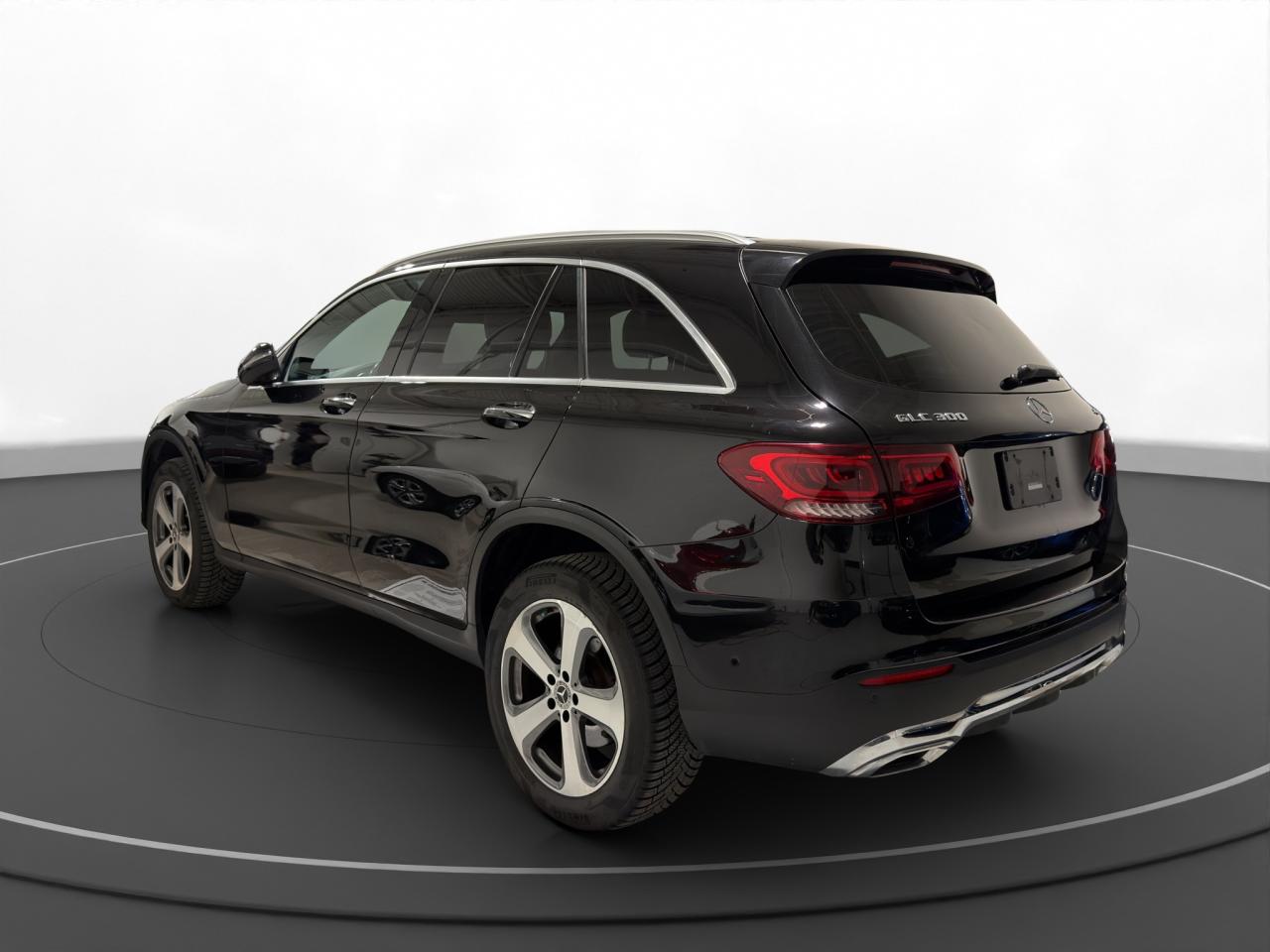 2022 Mercedes-Benz GLC 300 GLC 300 Photo3