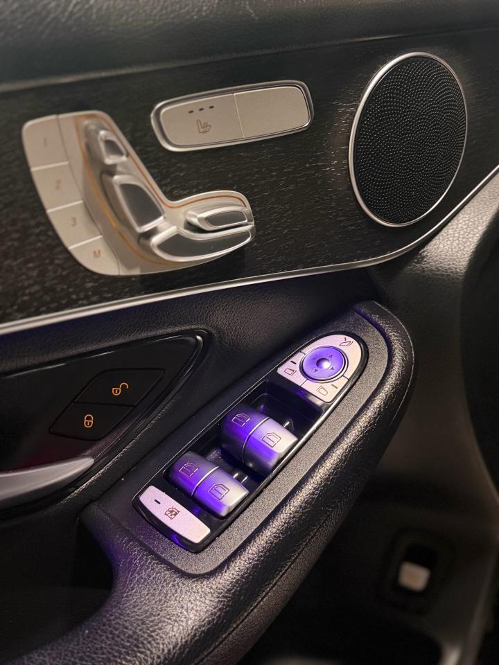 2022 Mercedes-Benz GLC 300 GLC 300 Photo