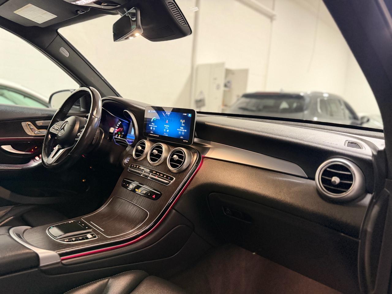 2022 Mercedes-Benz GLC 300 GLC 300 Photo