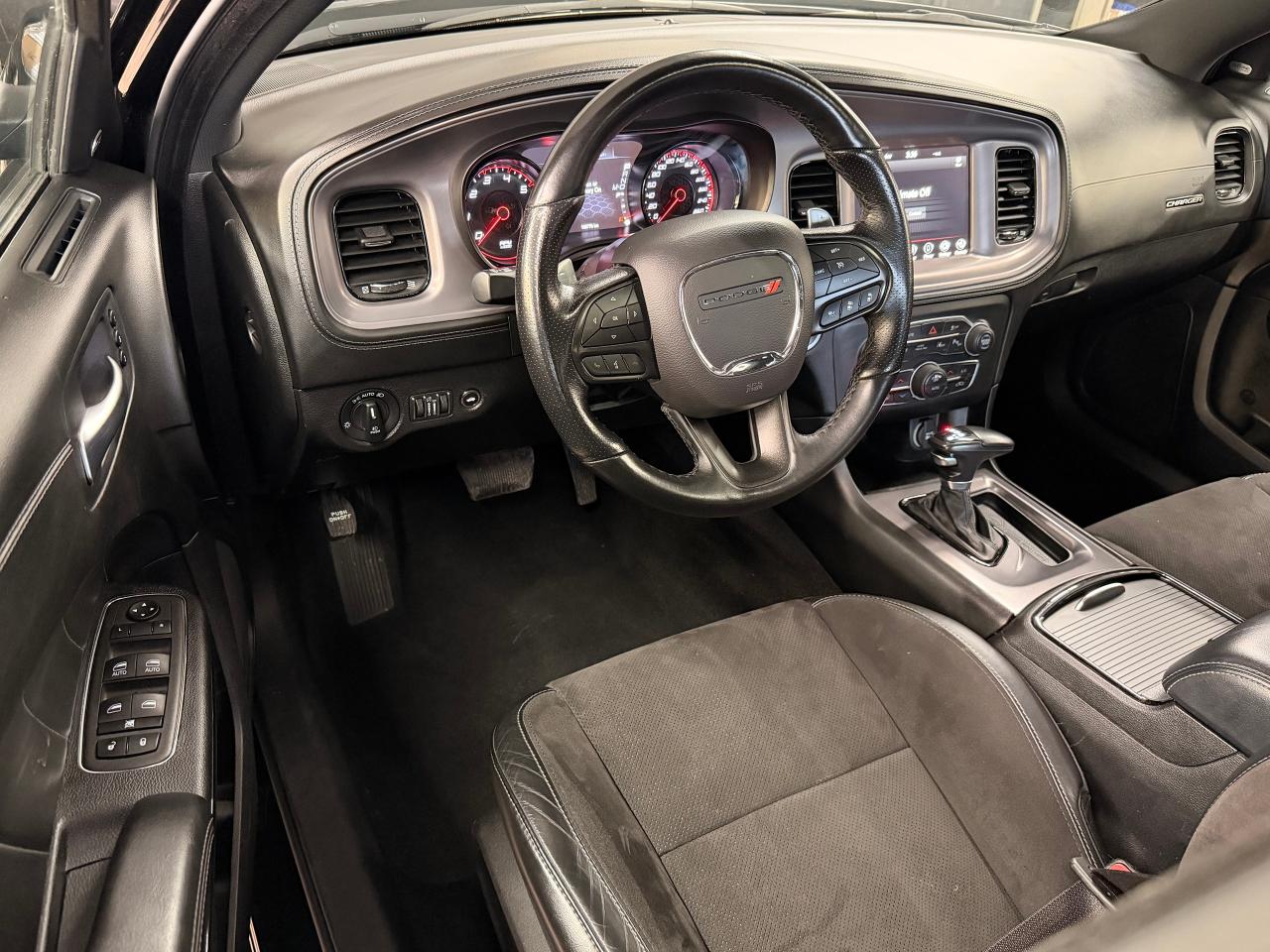 2023 Dodge Charger GT+Adaptive Cruise+Roof+CLEAN CARFAX Photo