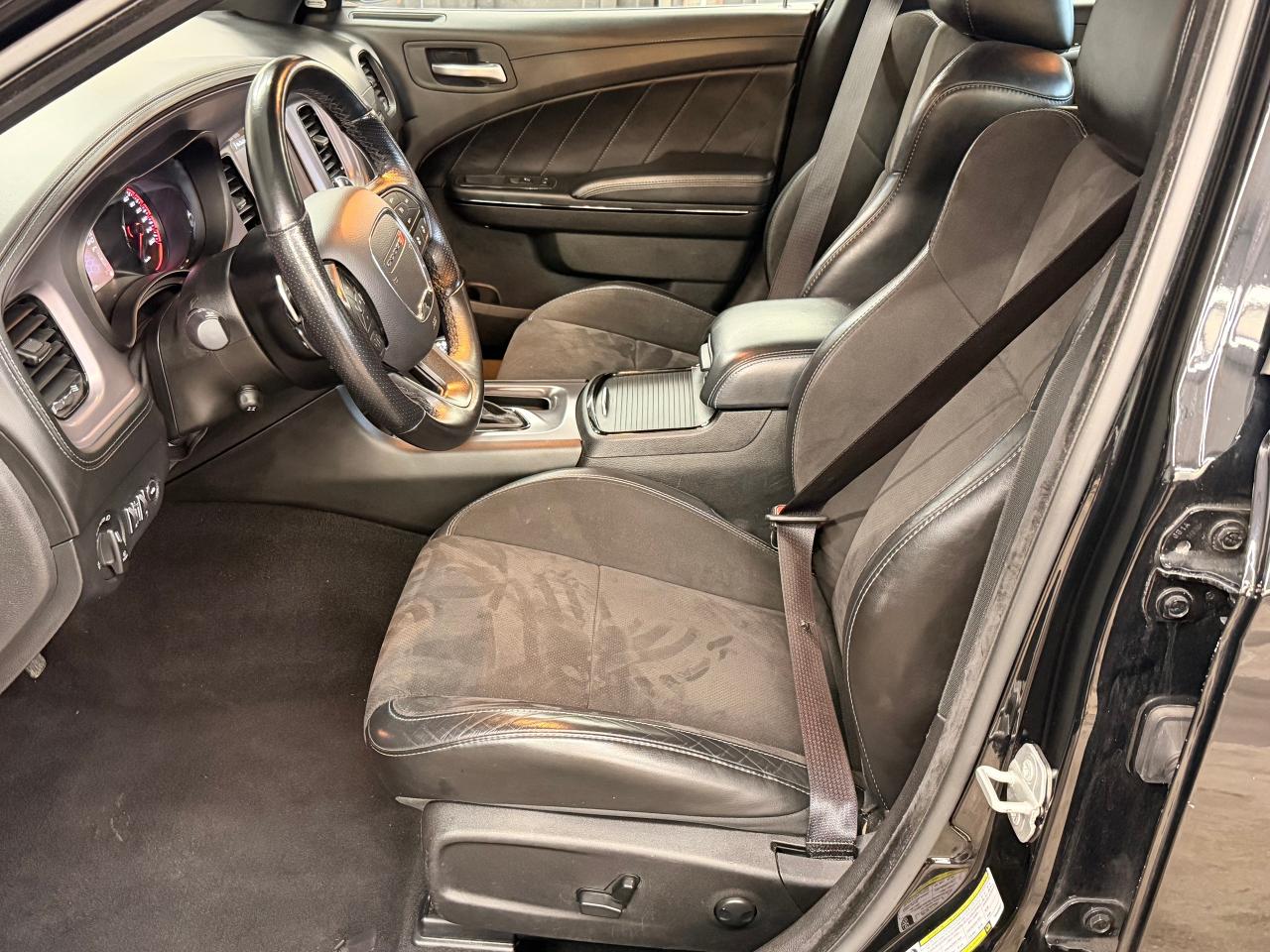 2023 Dodge Charger GT+Adaptive Cruise+Roof+CLEAN CARFAX Photo21