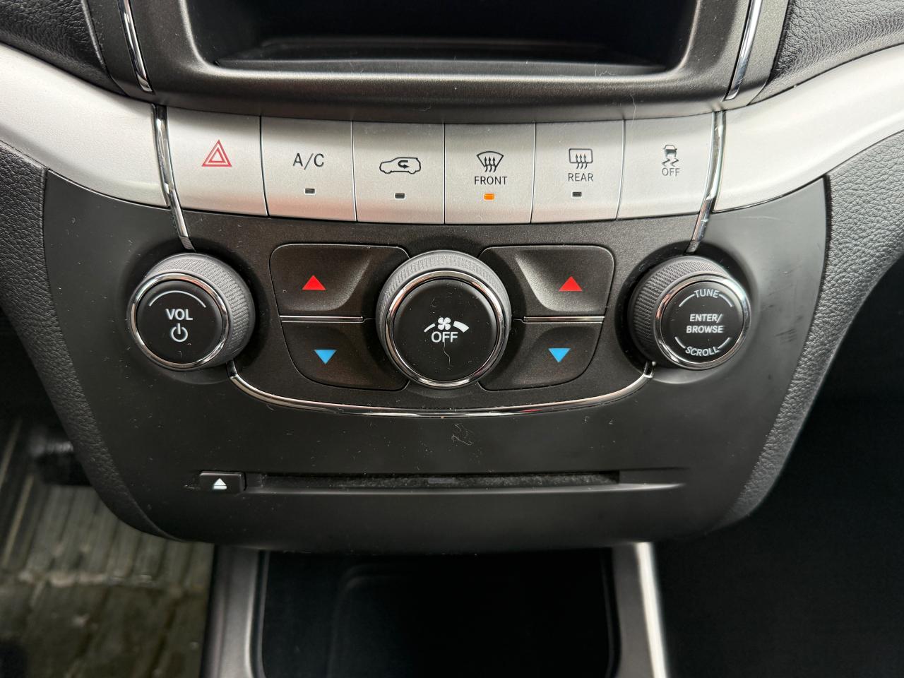 2013 Dodge Journey Canada Value Pkg Photo