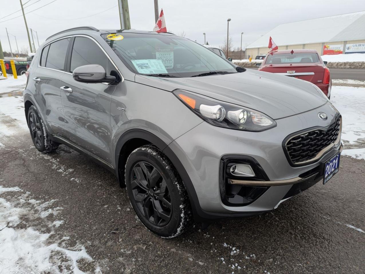 2021 Kia Sportage EX S SPACIOUS INTERIOR!! Photo3