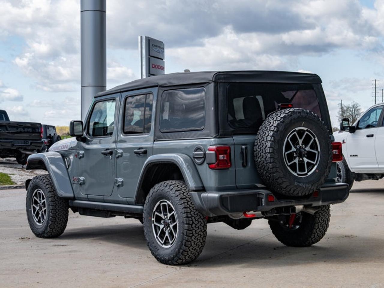 2026 Jeep Wrangler RUBICON Photo