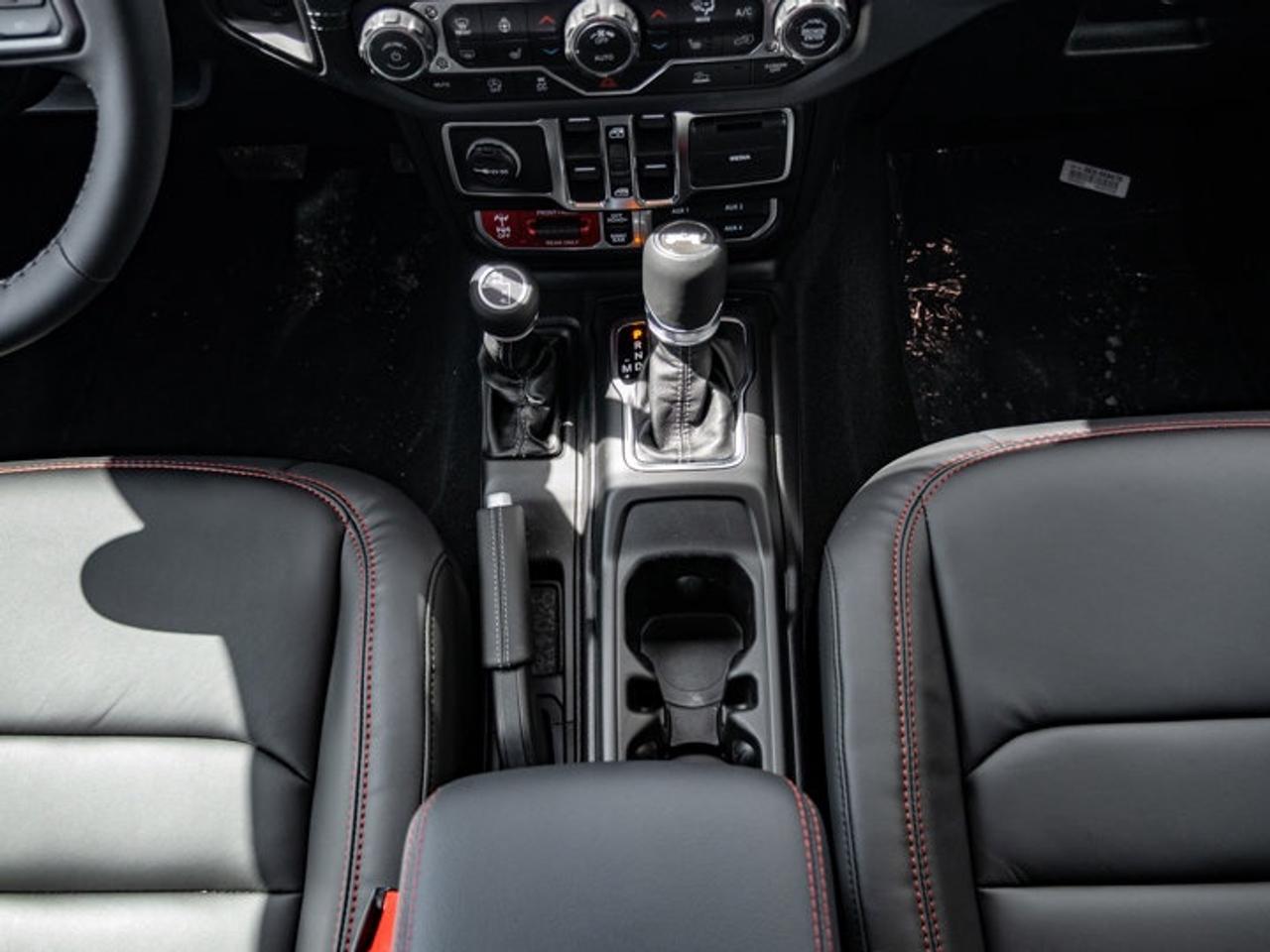 2026 Jeep Wrangler RUBICON Photo