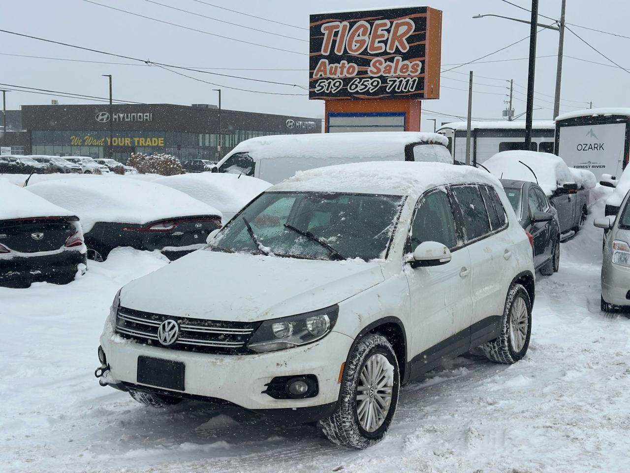 2015 Volkswagen Tiguan COMFORTLINE - Photo #1