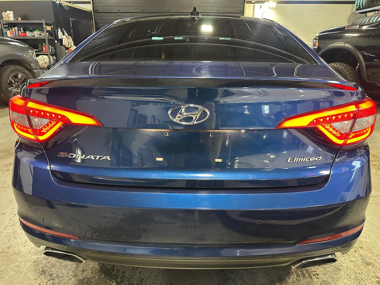 2016 Hyundai Sonata 2.4L PANORAMIC  SUNROOF | LIMITIED | LANE ASSIST Photo