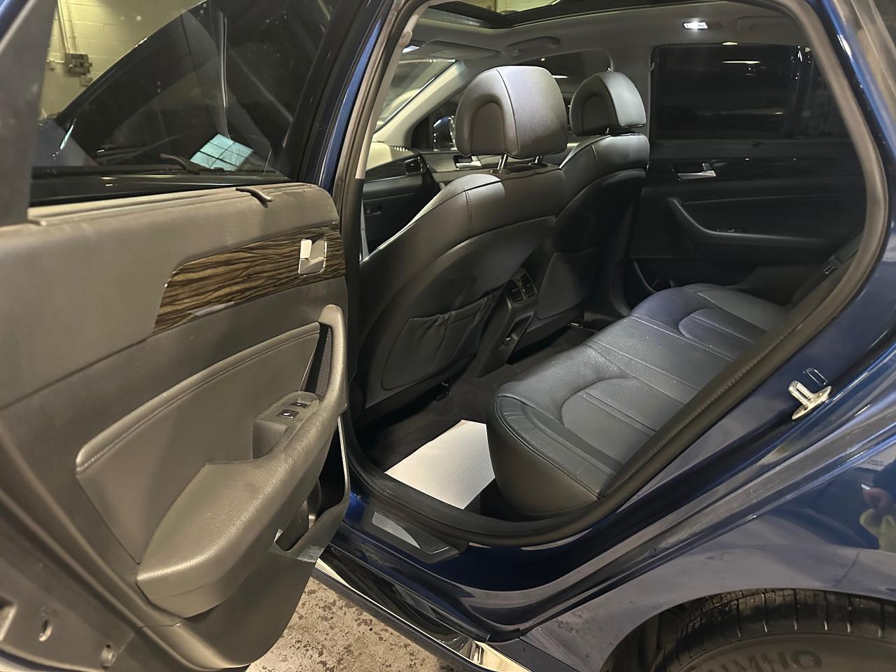 2016 Hyundai Sonata 2.4L PANORAMIC  SUNROOF | LIMITIED | LANE ASSIST Photo