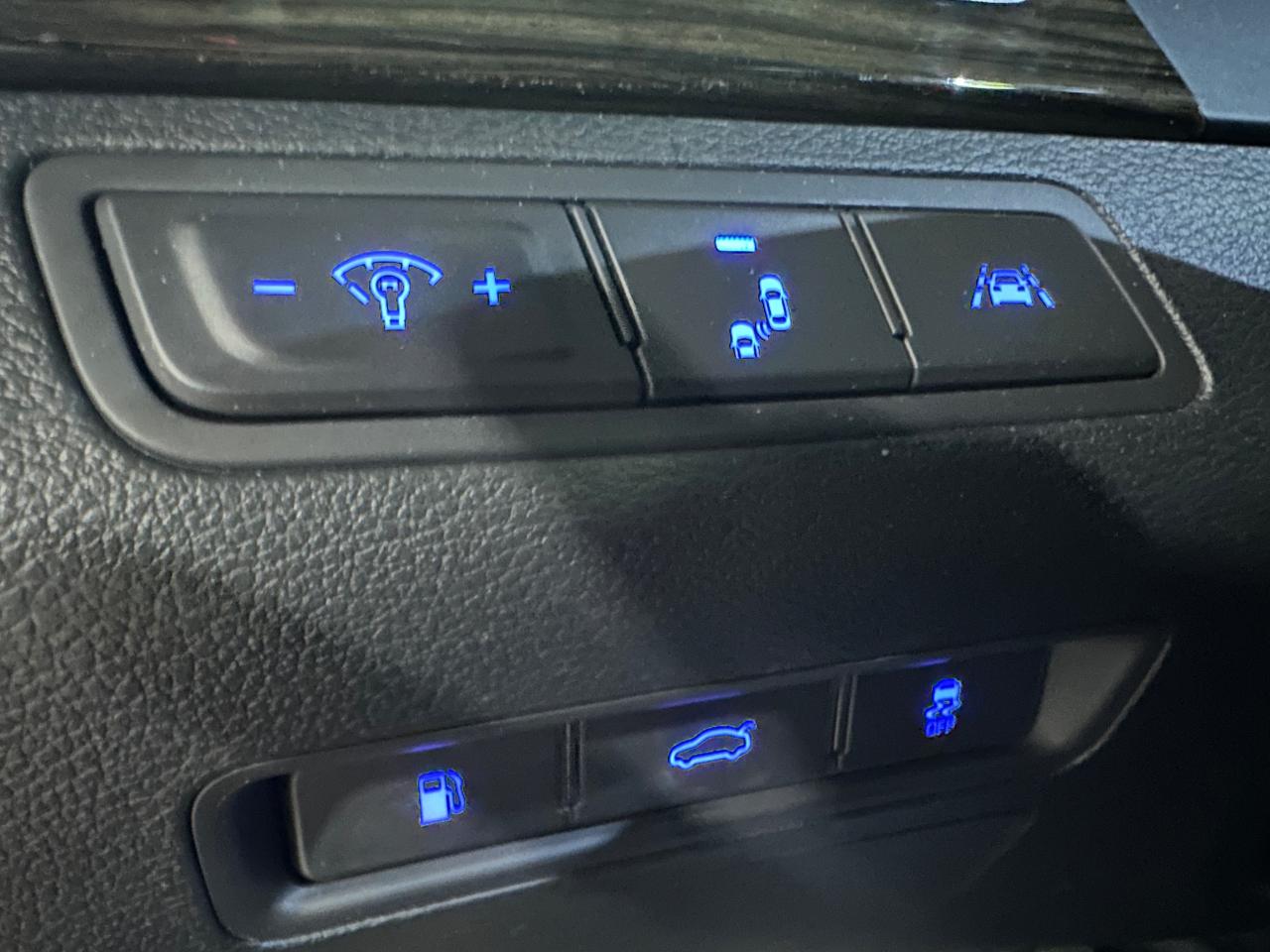 2016 Hyundai Sonata 2.4L PANORAMIC  SUNROOF | LIMITIED | LANE ASSIST Photo