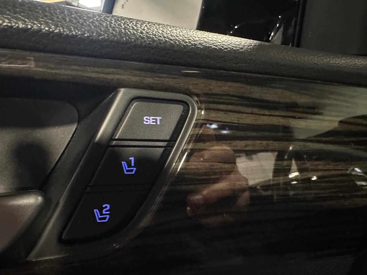 2016 Hyundai Sonata 2.4L PANORAMIC  SUNROOF | LIMITIED | LANE ASSIST Photo