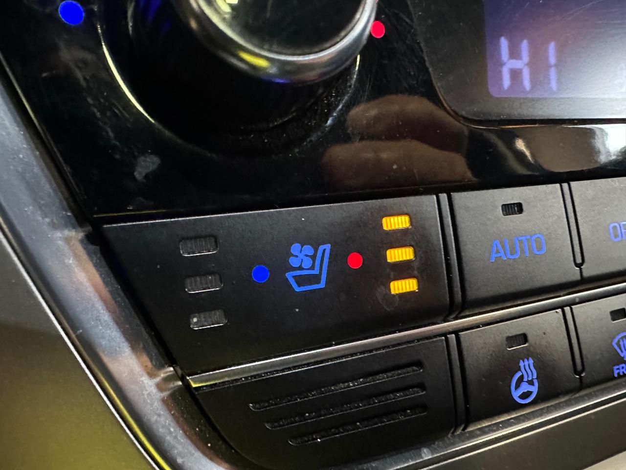 2016 Hyundai Sonata 2.4L PANORAMIC  SUNROOF | LIMITIED | LANE ASSIST Photo