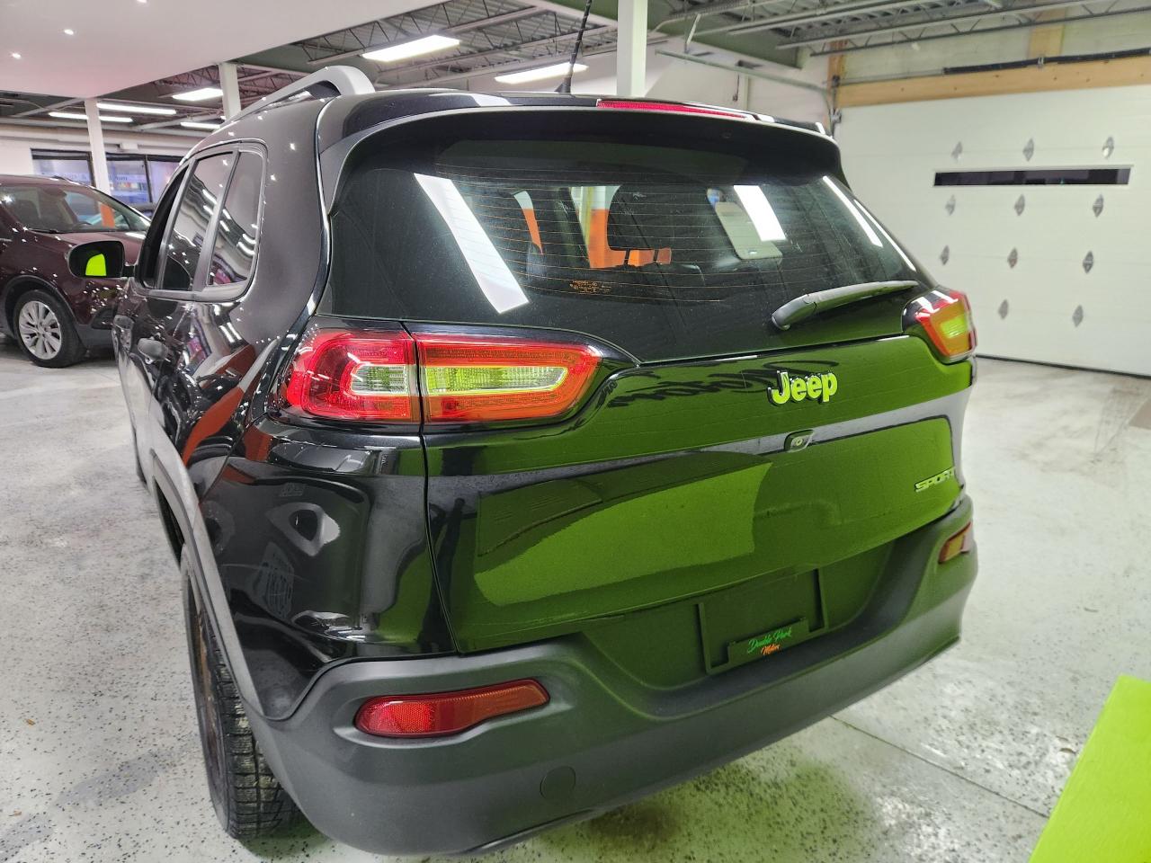 2015 Jeep Cherokee Sport 2 SETS OF TIRES H-TED SEATS GOOD ON GAS Photo