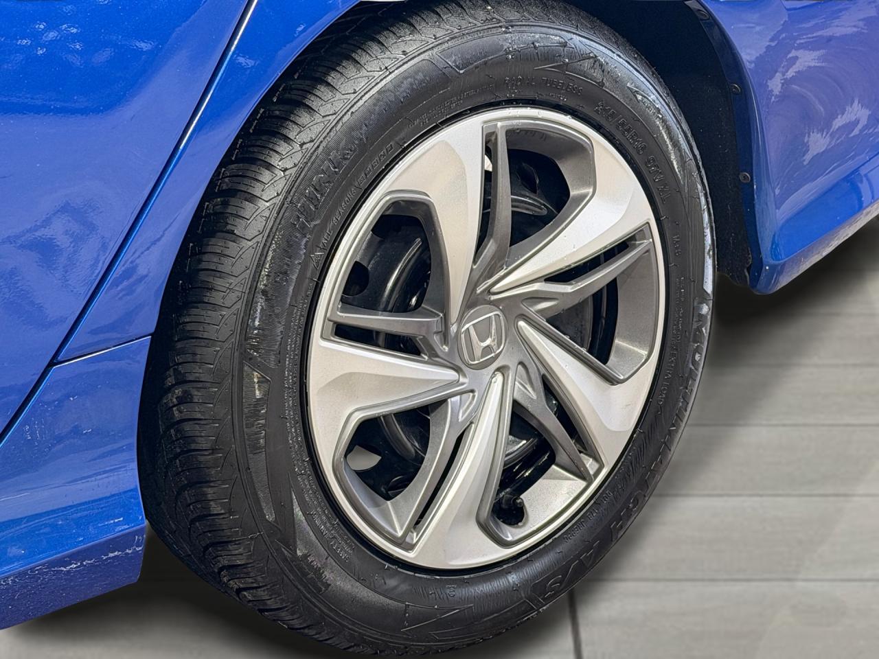 2020 Honda Civic LX Photo48