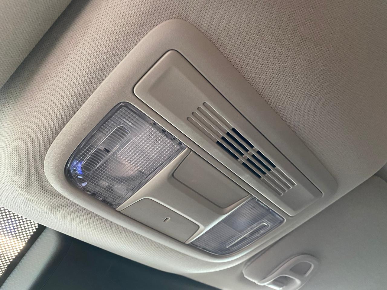 2020 Honda Civic LX Photo40