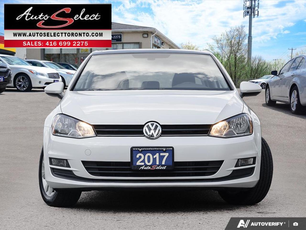 2017 Volkswagen Golf Highline Apple Carplay - Leather - Sunroof - Clean Carfax Photo1