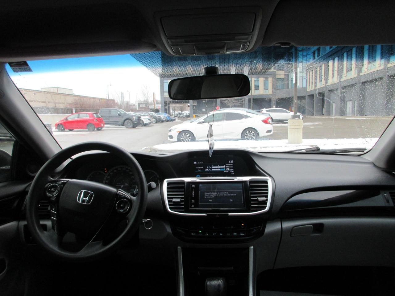 2016 Honda Accord LX Photo