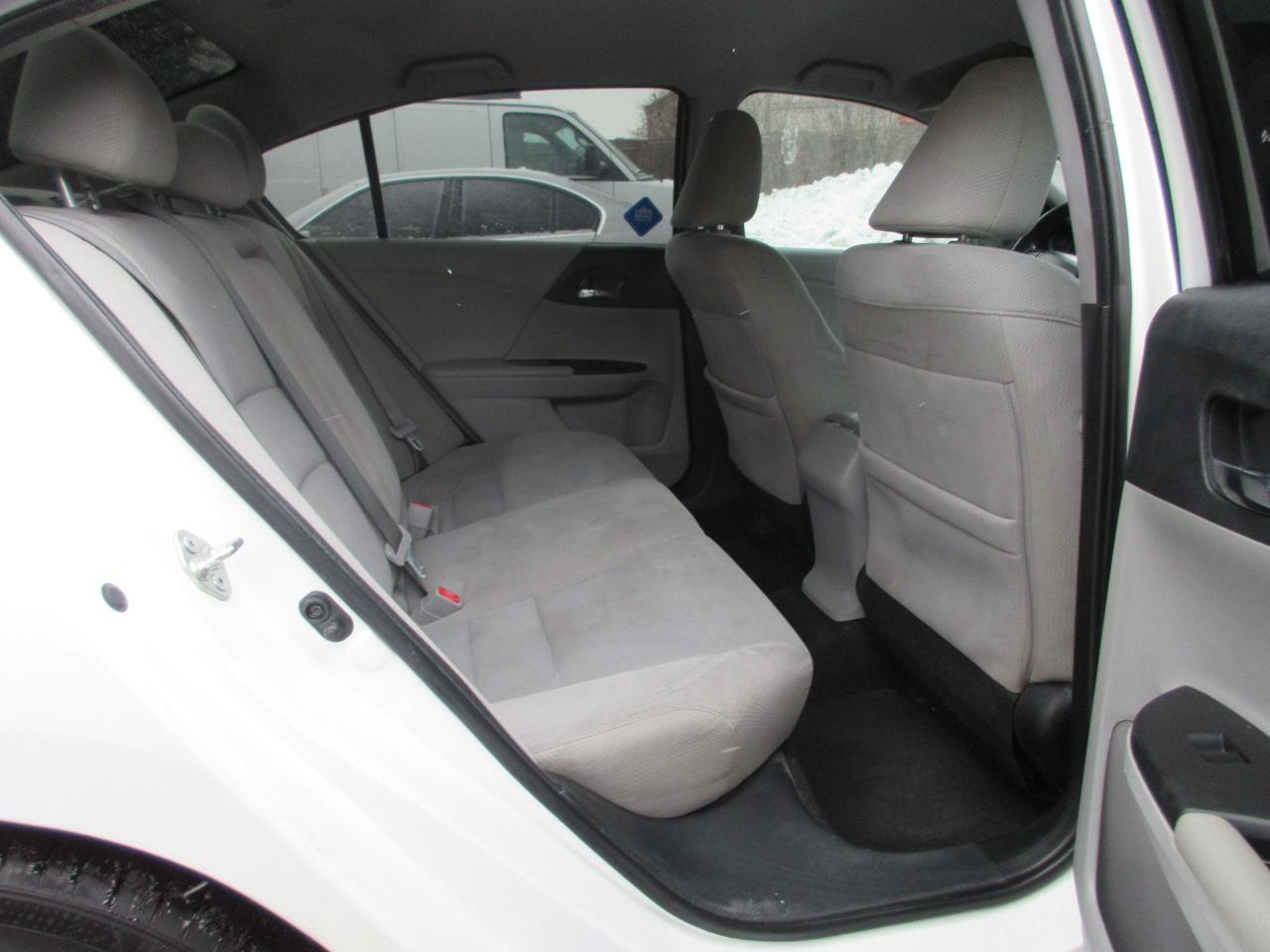 2016 Honda Accord 4DR I4 CVT LX Photo