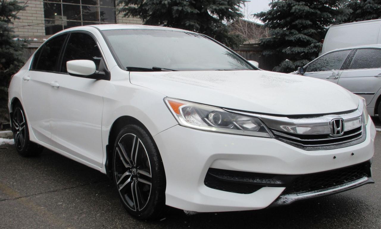 2016 Honda Accord 4DR I4 CVT LX Photo