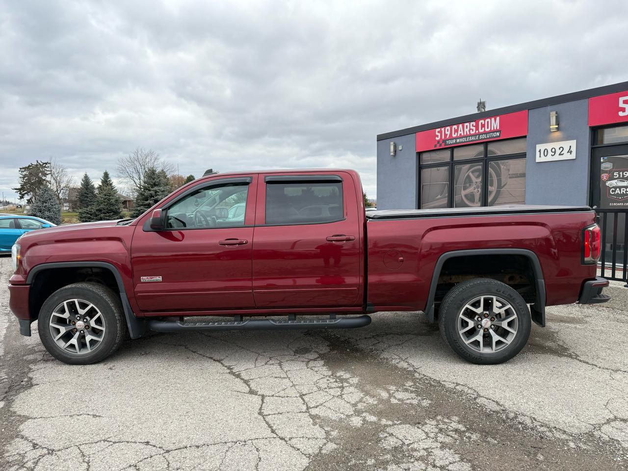 2017 GMC Sierra 1500 SLT | Navigation | Backup Camera | Heated Seats Photo
