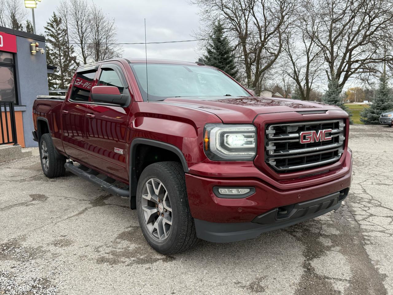2017 GMC Sierra 1500 SLT | Navigation | Backup Camera | Heated Seats Photo