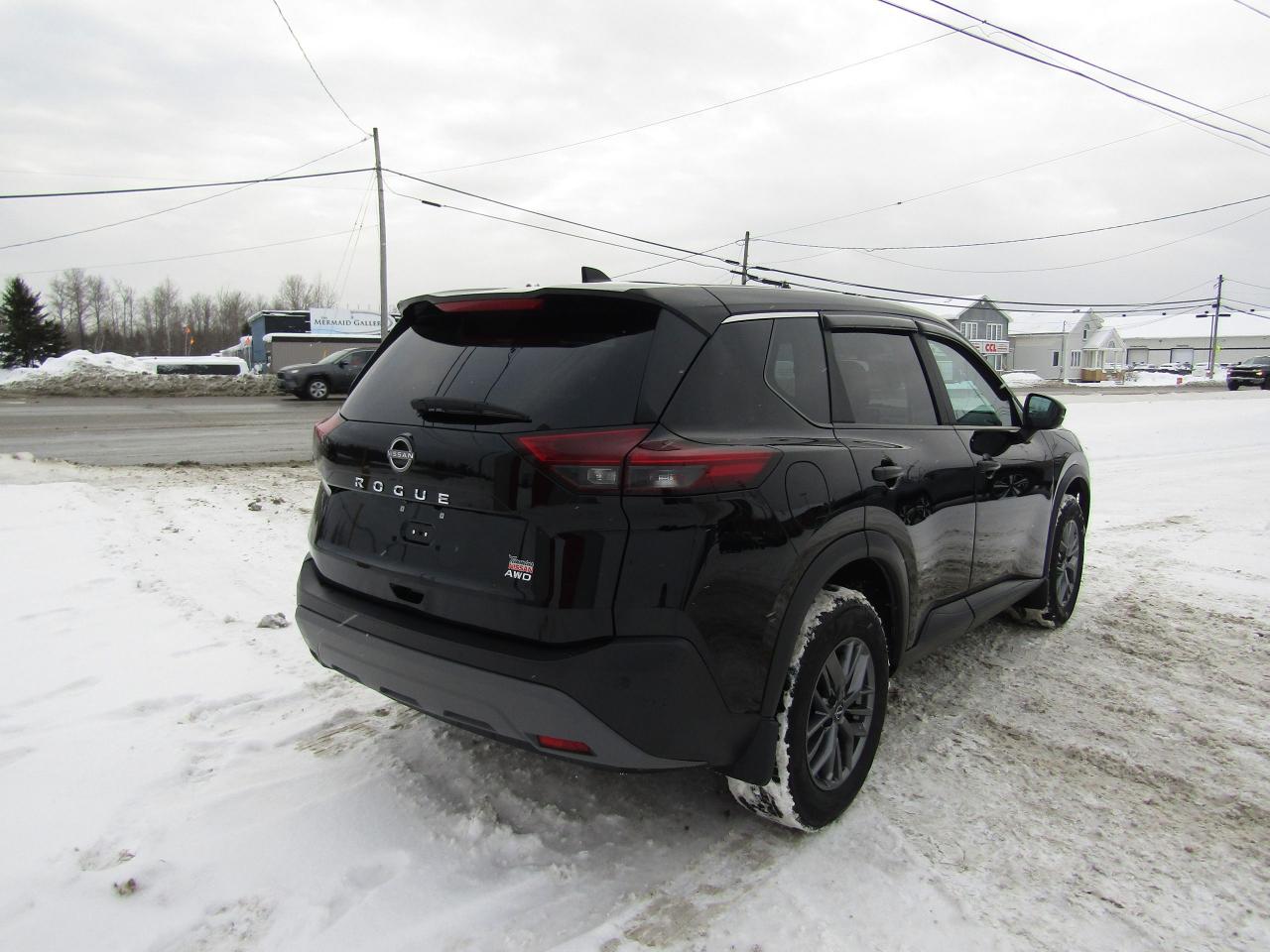 2023 Nissan Rogue S Photo