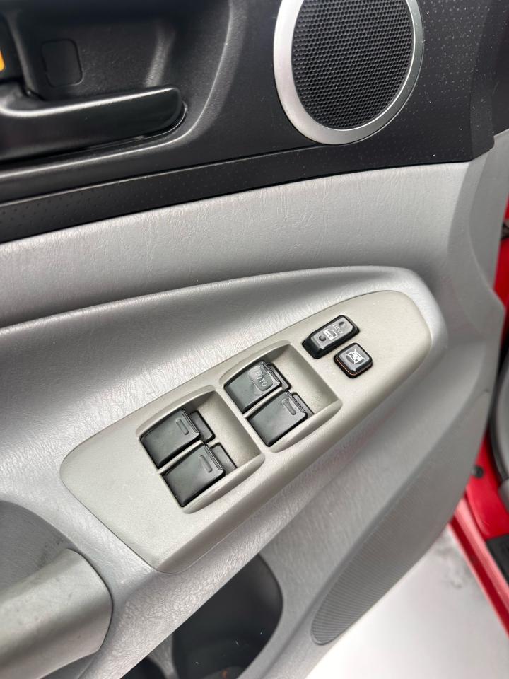 2010 Toyota Tacoma  Photo