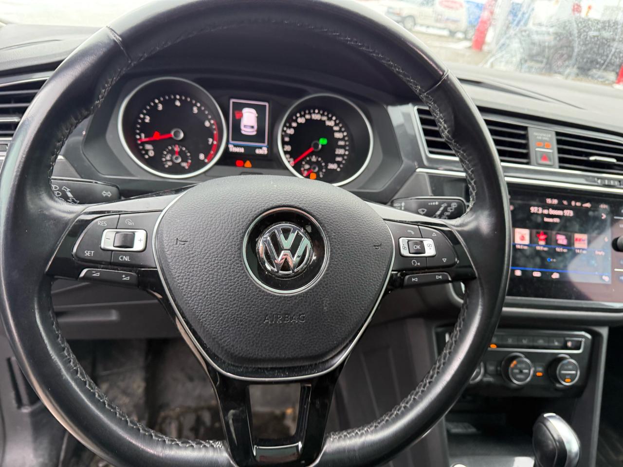 2018 Volkswagen Tiguan COMFORTLINE Photo4