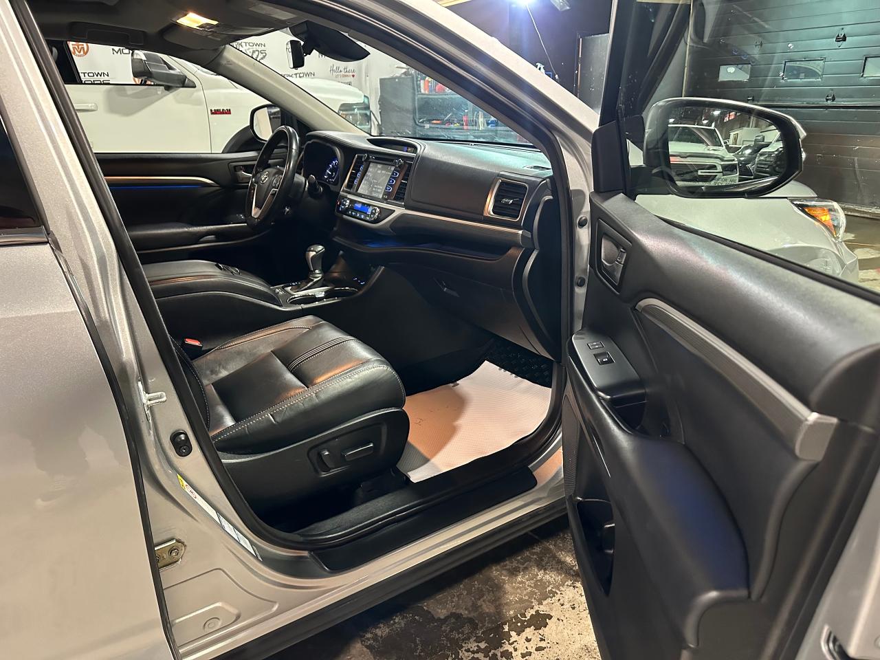 2017 Toyota Highlander XLE Photo